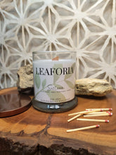 Load image into Gallery viewer, 'Soclene' Candle